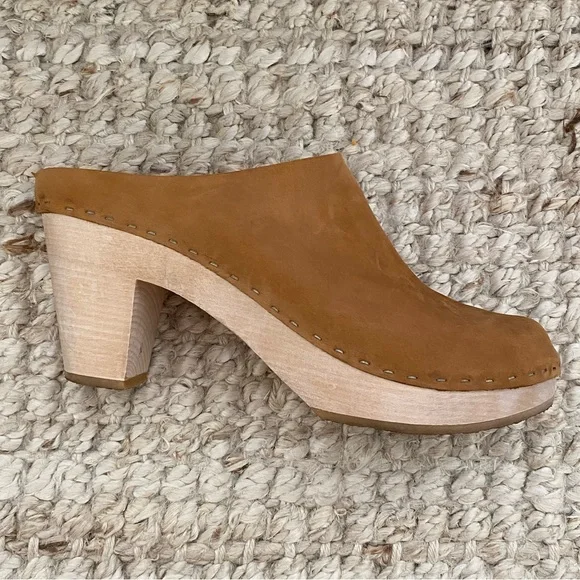 Bryr Chloe Clog - Picture 13 of 16